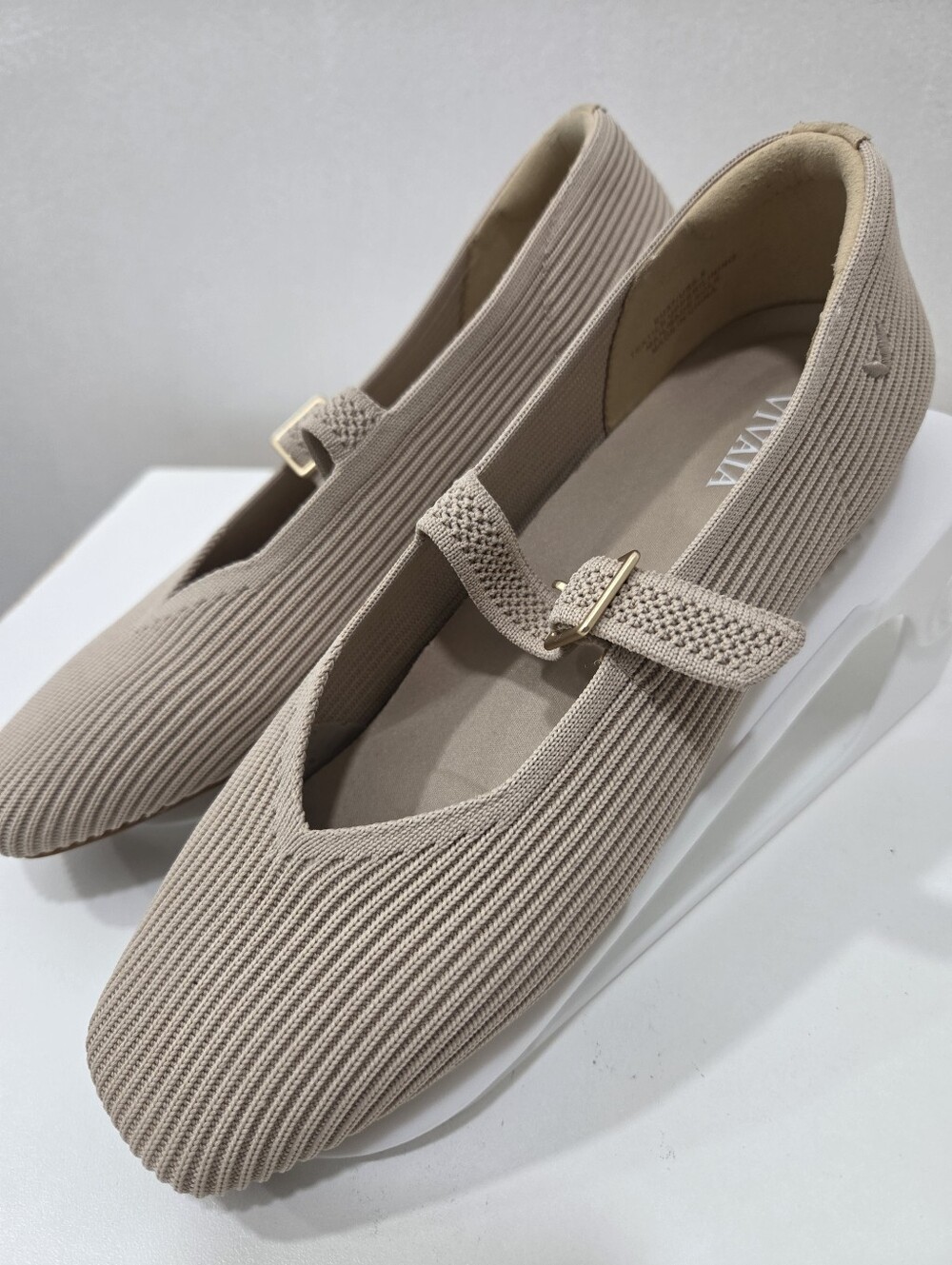 VIVAIA Cream Ribbed Mary Janes Square Toe Knit Ballet Flats Coquette Preppy 6.5 - Picture 10 of 10